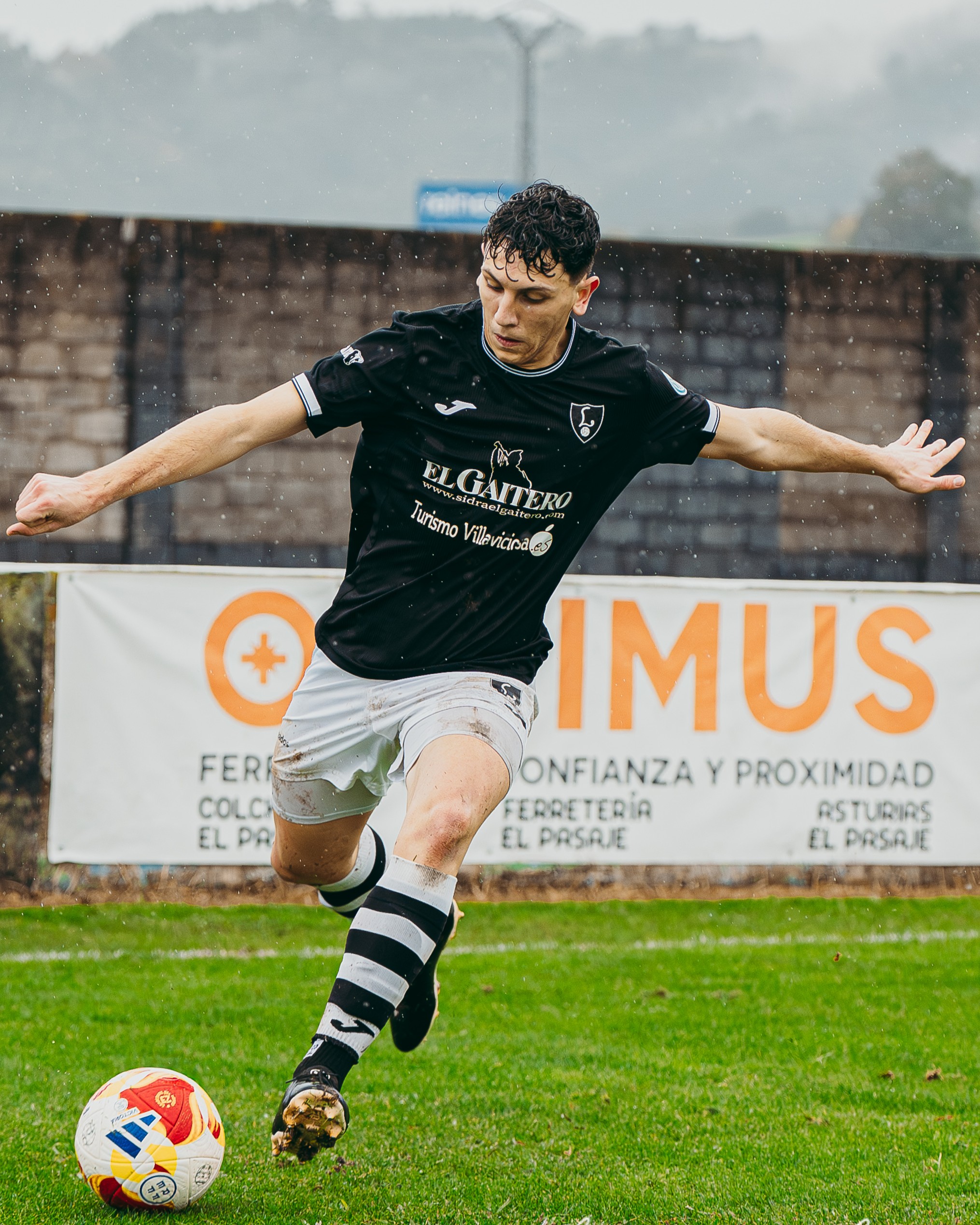 Ricardo Pesquera Santoveña